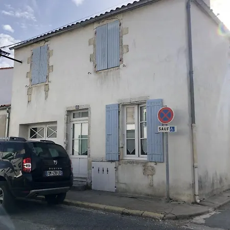 Holiday home Maison De Confortable 200m De La