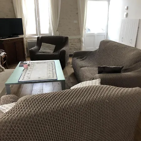 Holiday home Maison De Confortable 200m De La *
